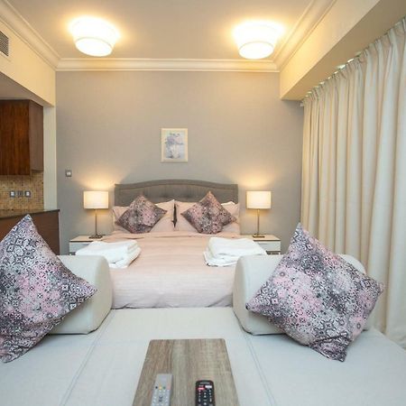 Prime Retreats - Downtown Dubai Apartment Luaran gambar