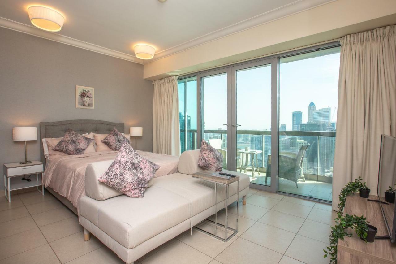 Prime Retreats - Downtown Dubai Apartment Luaran gambar