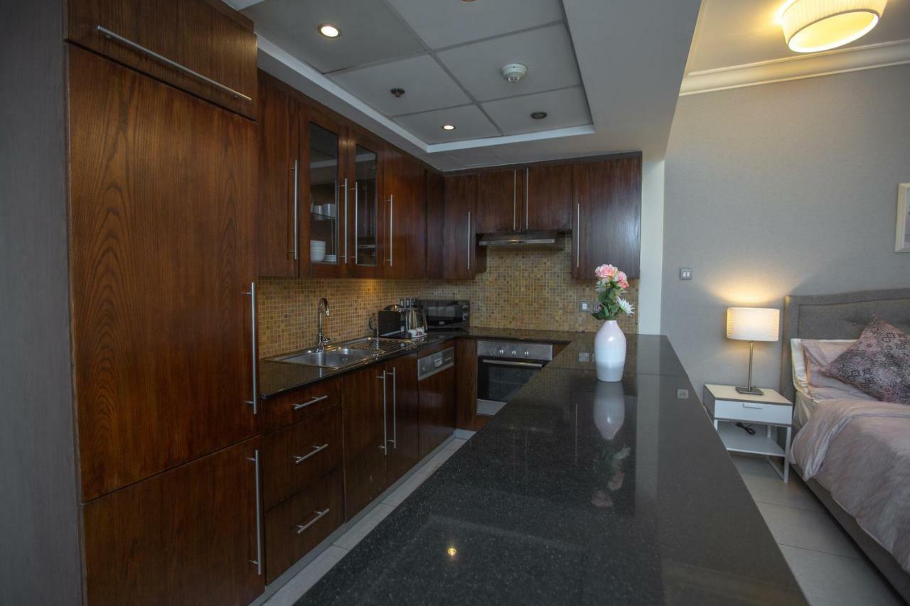 Prime Retreats - Downtown Dubai Apartment Luaran gambar