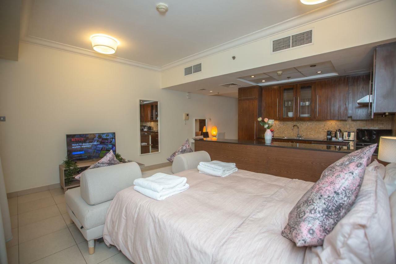 Prime Retreats - Downtown Dubai Apartment Luaran gambar